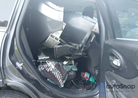 2017 Jeep Cherokee Latitude 4X4 из США, поврежденный, VIN 1C4PJMCS7HW509835